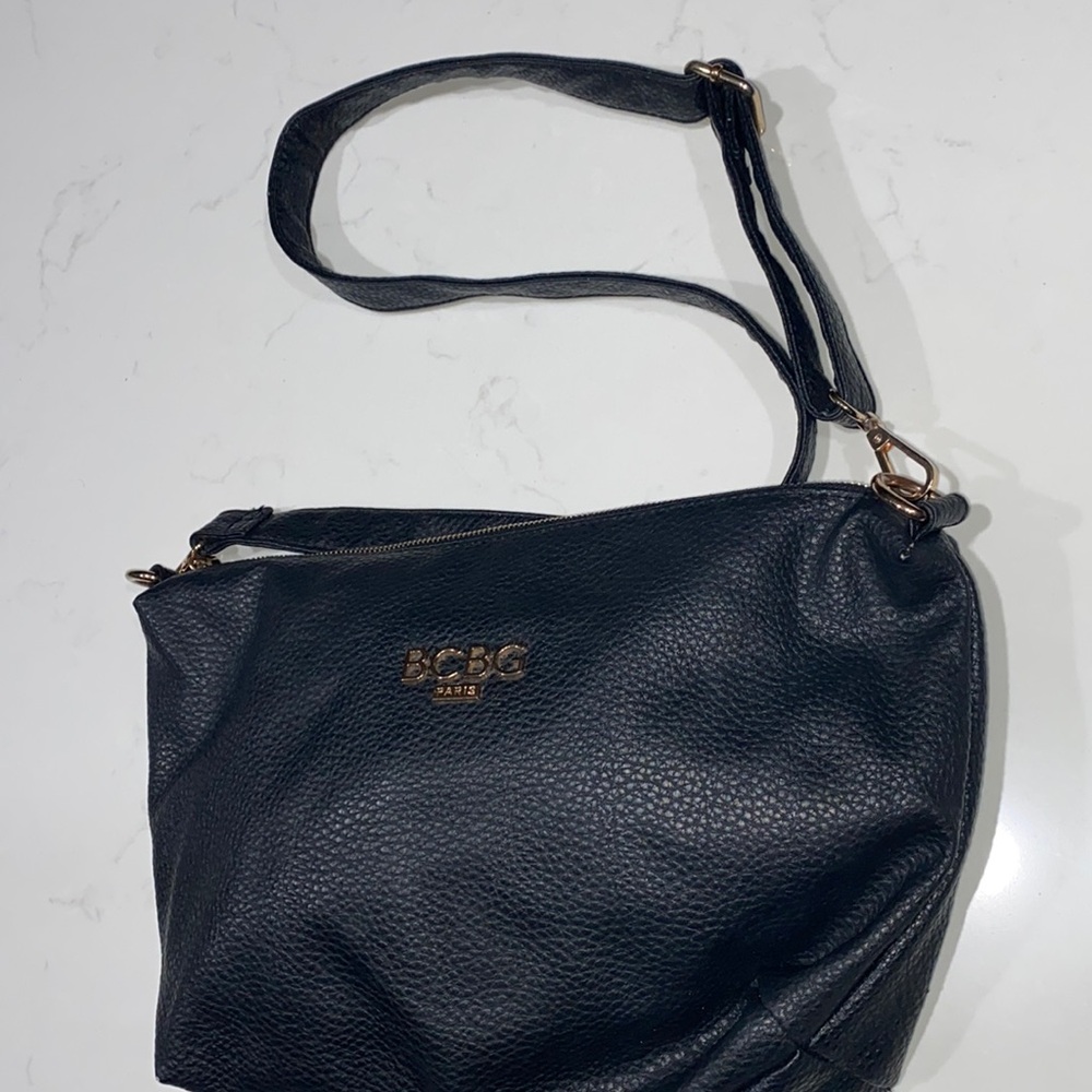 BCBG Paris Crossbody Bag Purse Black Shoulder Pleather size 10”x14”